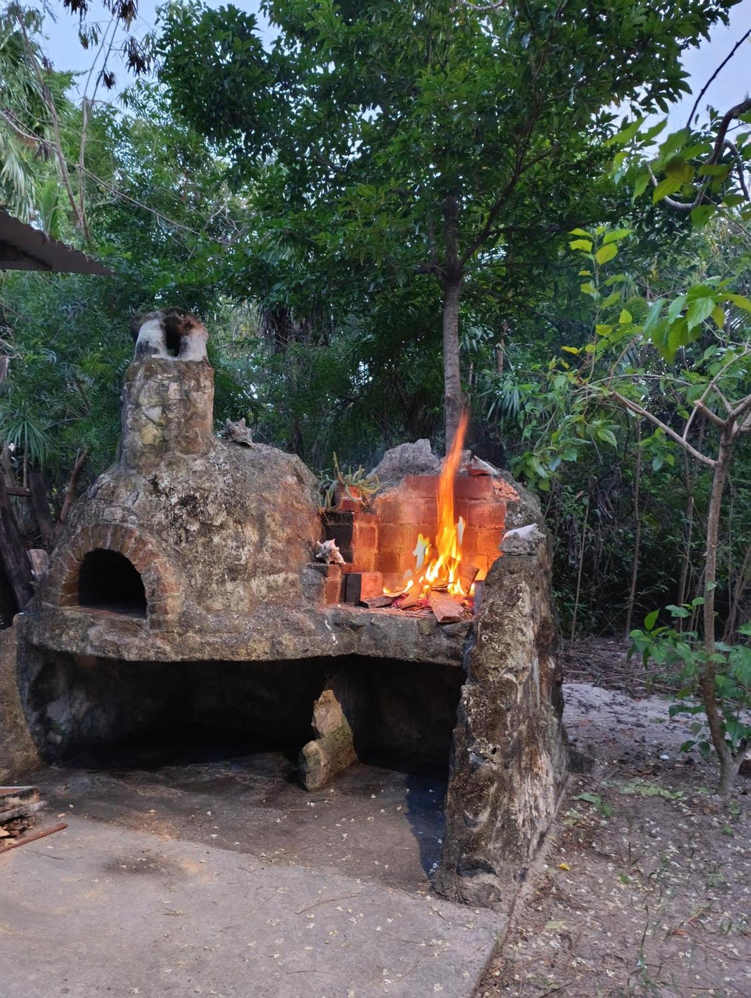 Chez Gigi - Eco Lodge ماهاهوال المظهر الخارجي الصورة